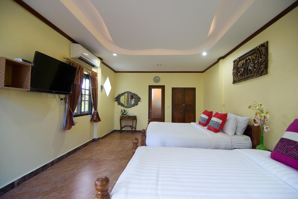 Bueng Bua Thong Resort Ban Huai Yai Room photo